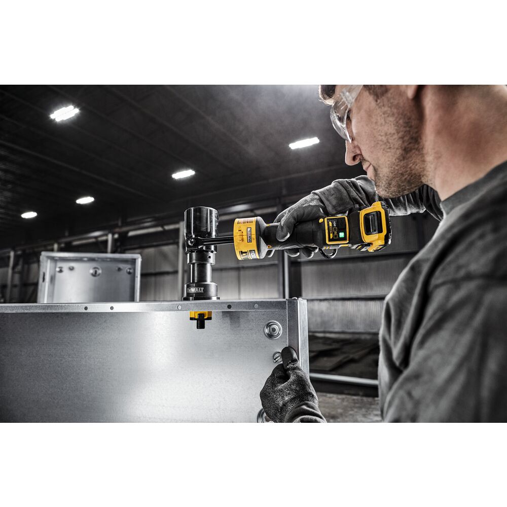 20V MAX* KNOCKOUT TOOL KIT