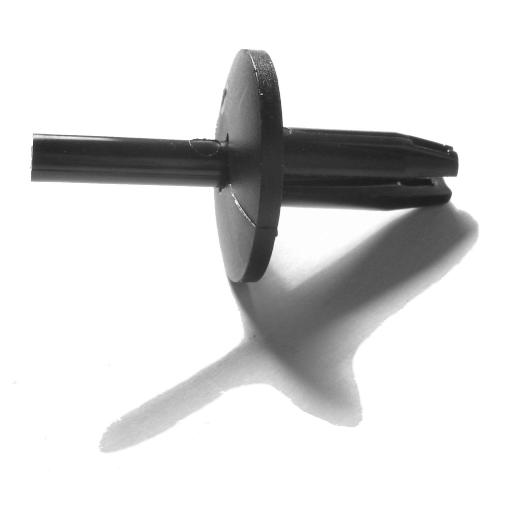 1/4 Hole Push Retainer GM