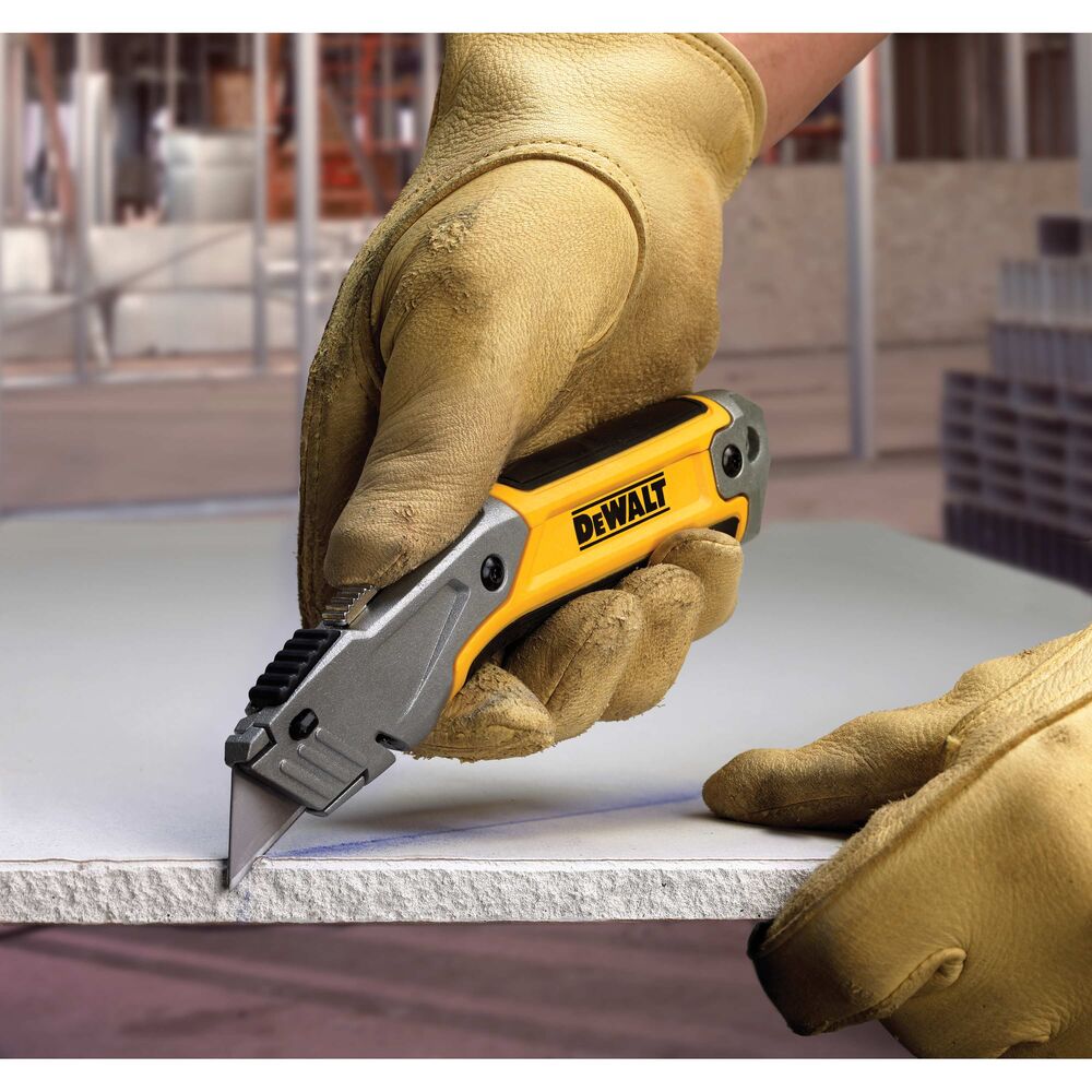 [DWHT10046] DEWALT RETRACTABLE KNIFE