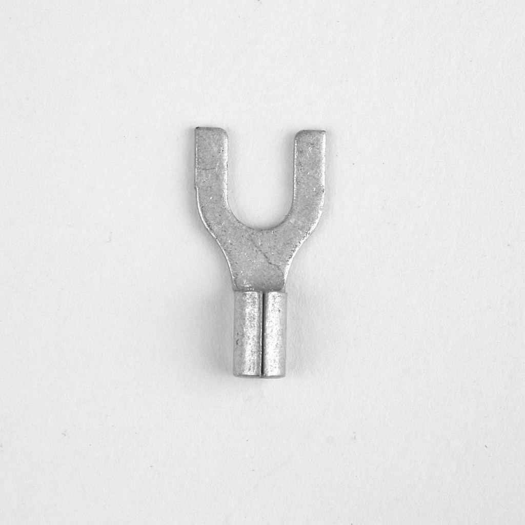 [MFC60915] TERM SPADE 16-14 UNINS #10 STUD