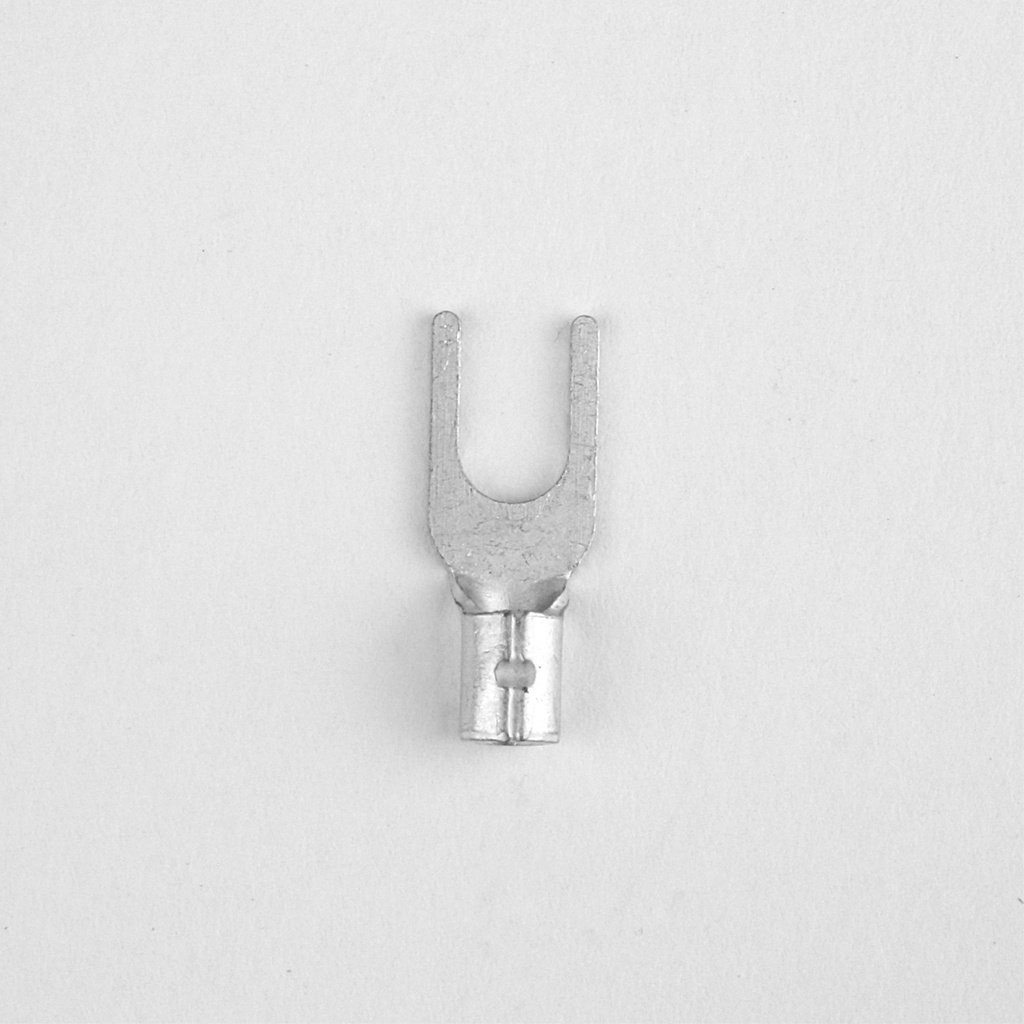 TERM SPADE 22-18 UNINS #6 STUD