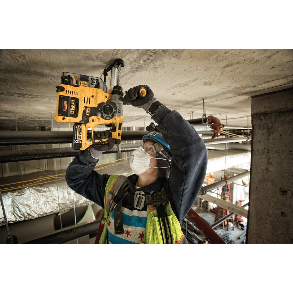 [DCH273P2DHO] 1IN SDS HAMMER KIT W/DUST COLLECTION