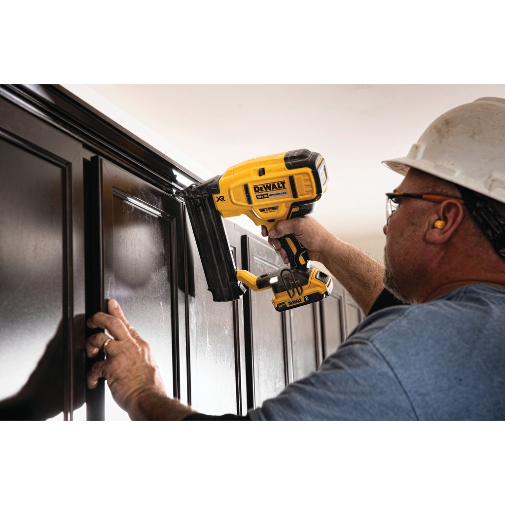 [DCN680B] 20V MAX 18GA BRAD NAILER BARE