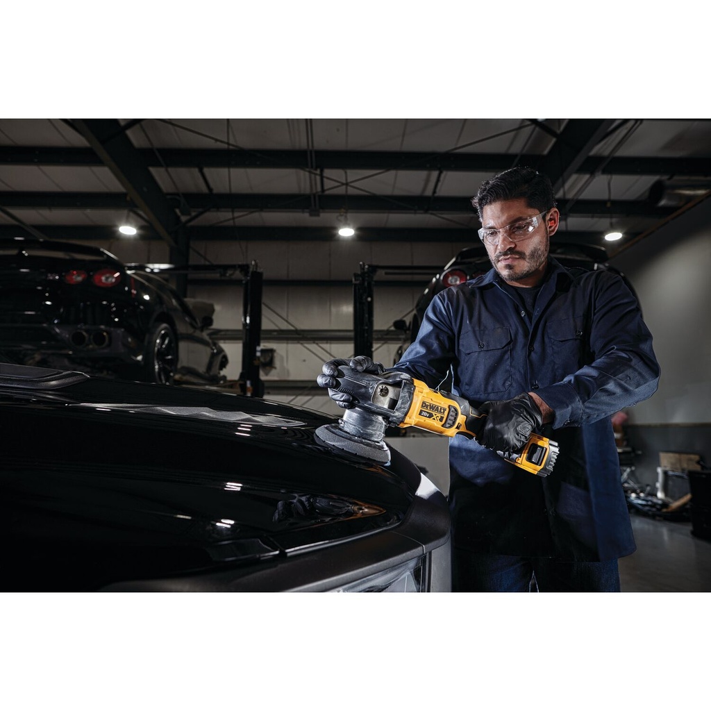[DCM848P2] 20V 5IN VS DA POLISHER KITTED