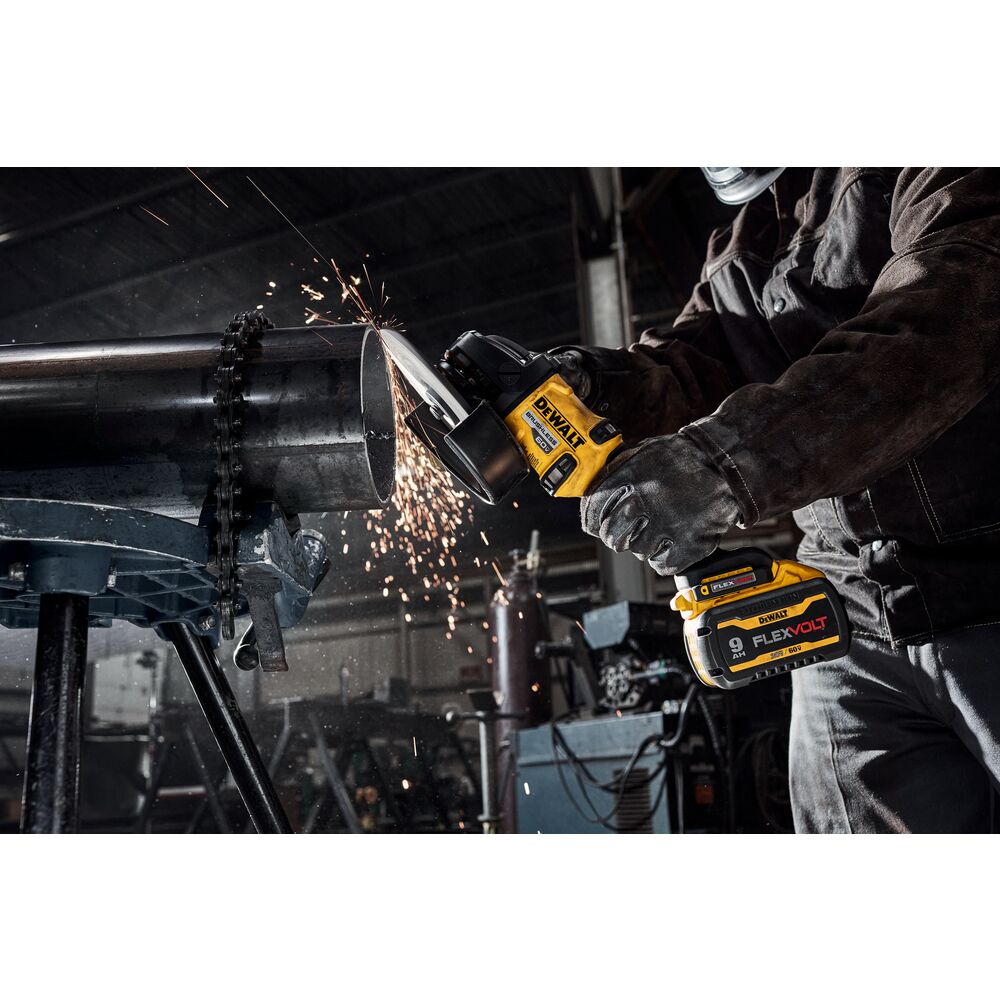 [DCG440B] CORDLESS 7IN ANGLE GRINDER