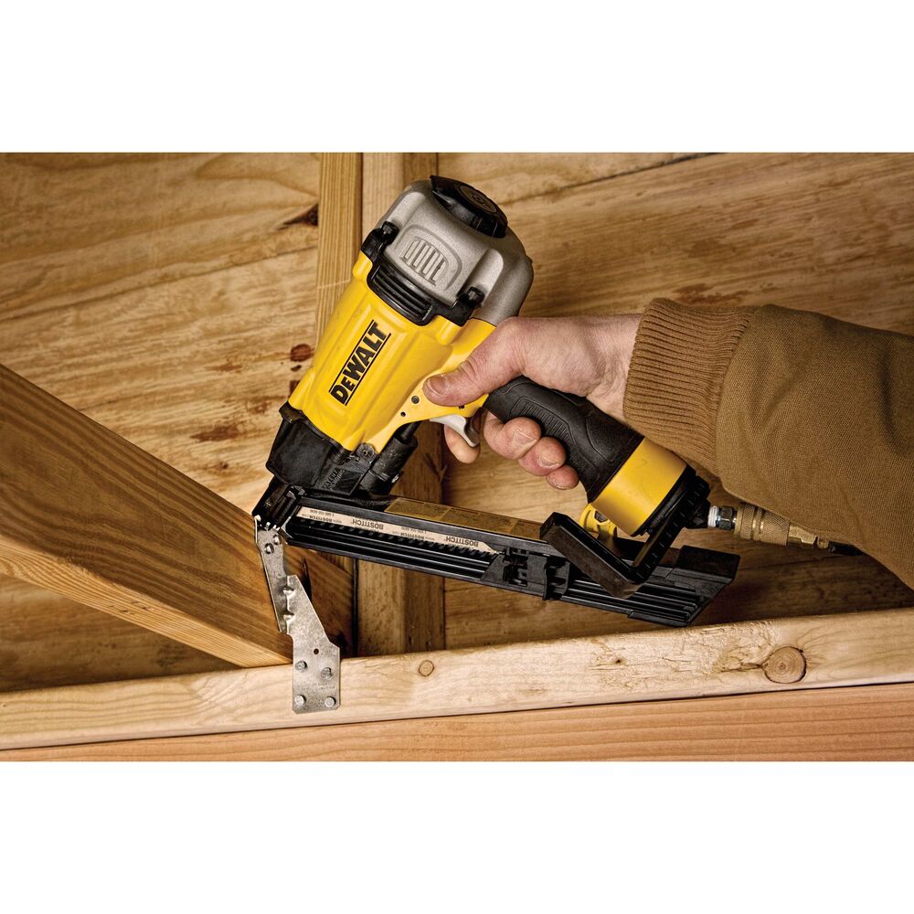 [DWMC150] 1.5IN METAL CONNECTOR NAILER