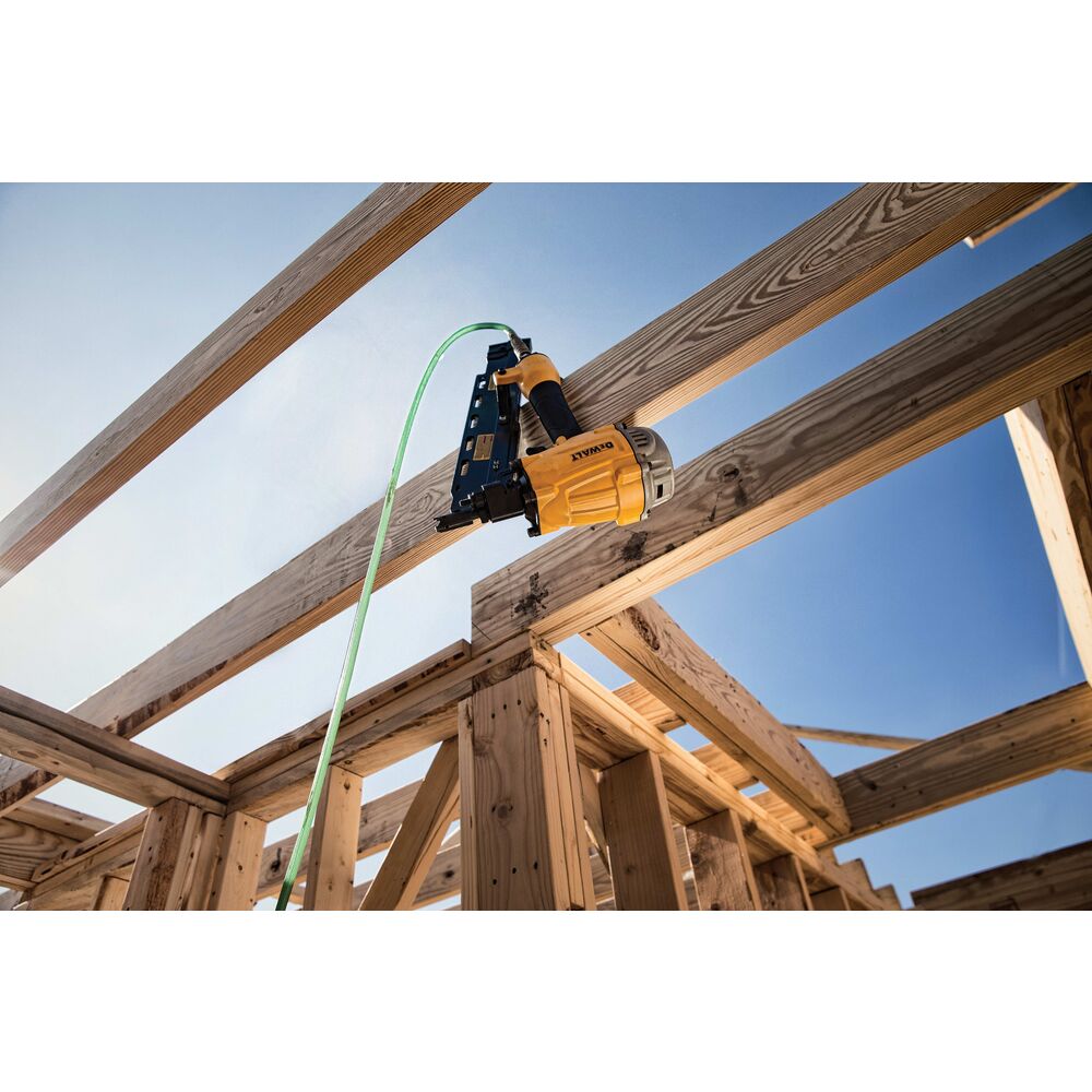 [DWF83PL] 21 DEG PLASTIC COLLATED FRAMING NAILER